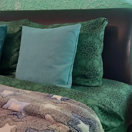 в гостьовому будинку 1-кімнатні та 2-кімнатні Apartment Mukacheve